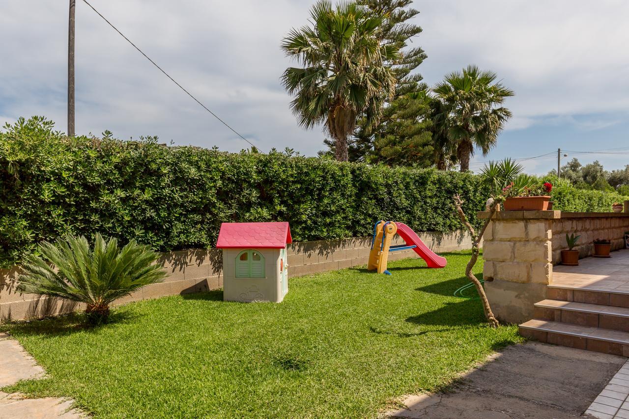 Villa Stefy Apartments Avola Exterior photo